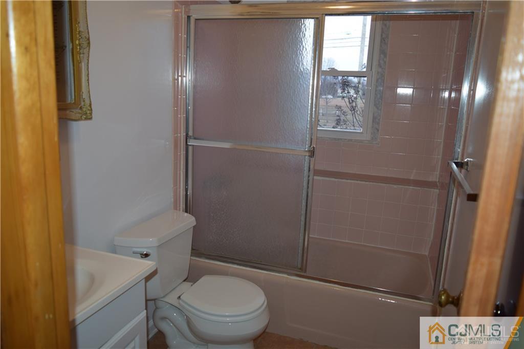 5098 Scott Street Piscataway, NJ 08854 - Photo 19 of 23