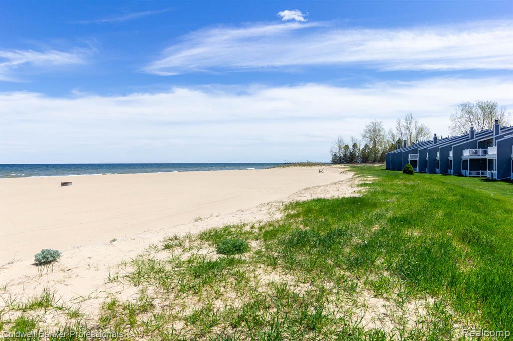 271 Chrysler Road, Unit 19 Oscoda, MI 48750 - Photo 39 of 53