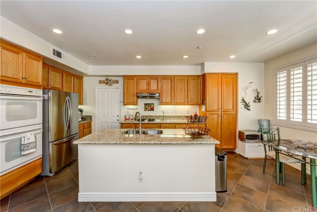 11 Mariner Cove Buena Park, CA 90621 - Photo 17 of 74