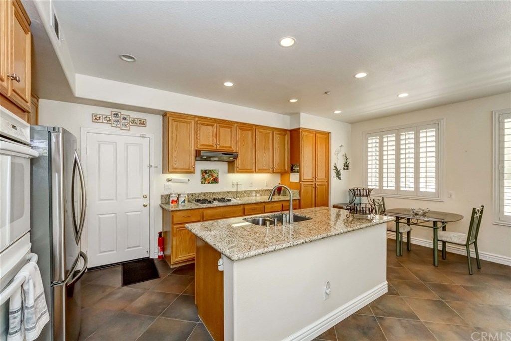 11 Mariner Cove Buena Park, CA 90621 - Photo 19 of 74