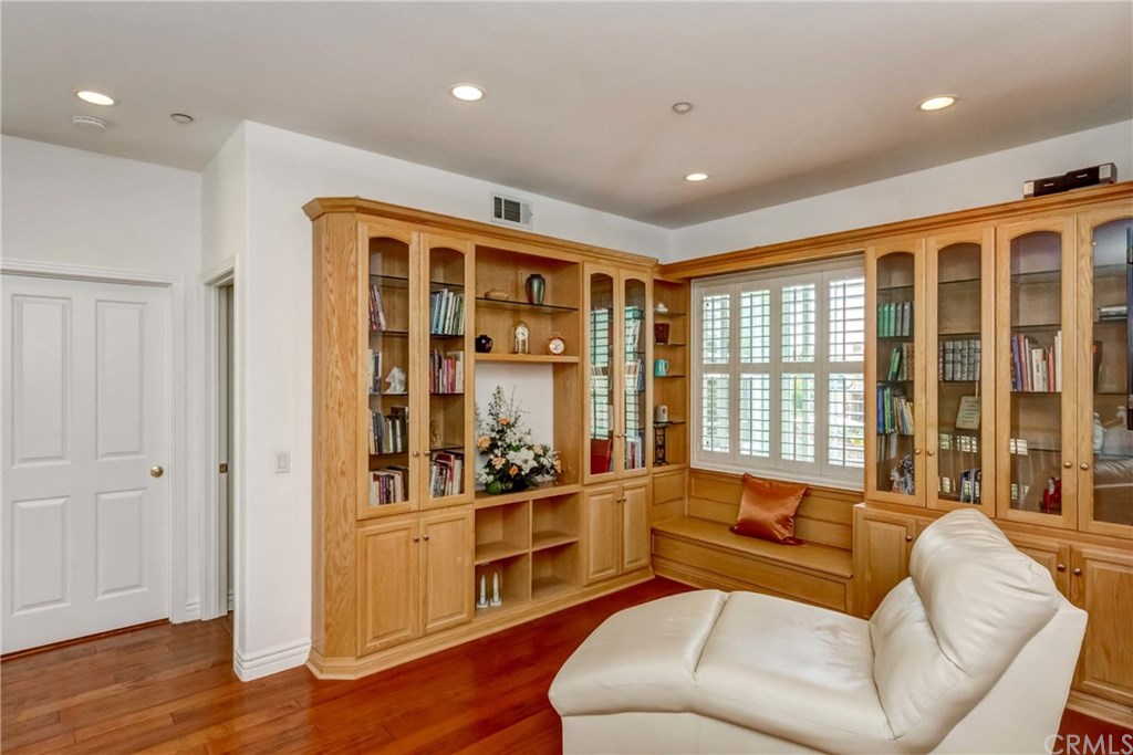 11 Mariner Cove Buena Park, CA 90621 - Photo 31 of 74