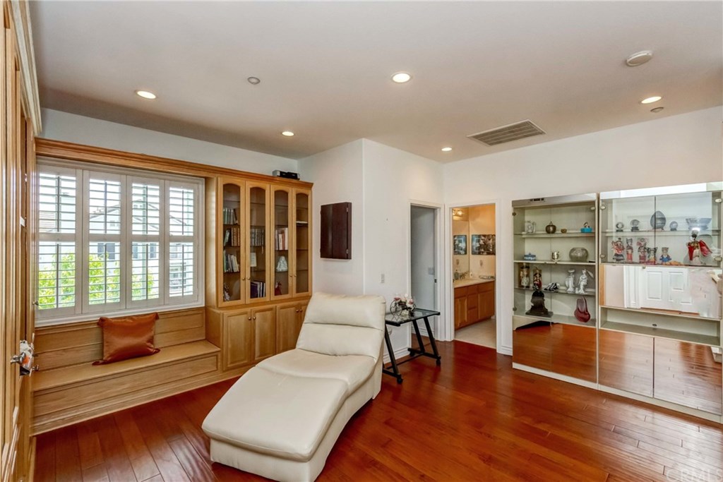 11 Mariner Cove Buena Park, CA 90621 - Photo 32 of 74