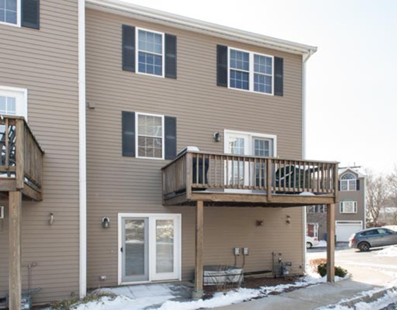 600 Trapelo Road, Unit 10 Waltham, MA 02452 - Photo 2 of 19 Gallery Image 2