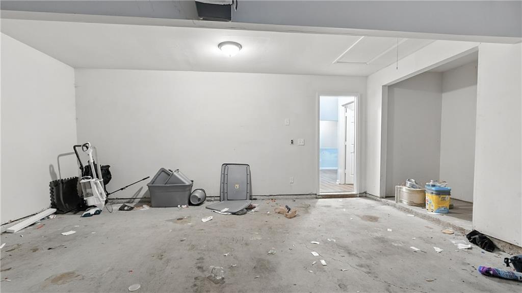 4890 Wilkins Station Drive Decatur, GA 30035 - Photo 30 of 34 a view of a room with gym equipment