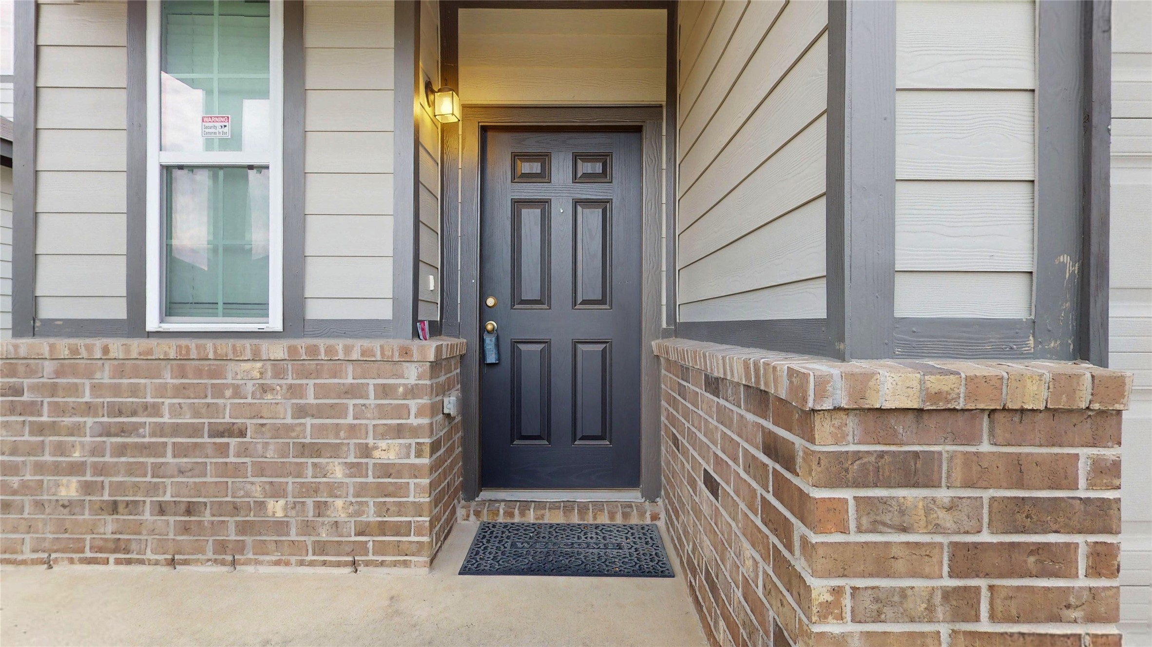 3535 Cannon Drive Conroe, TX 77301 - Photo 2 of 49 walk in front of door