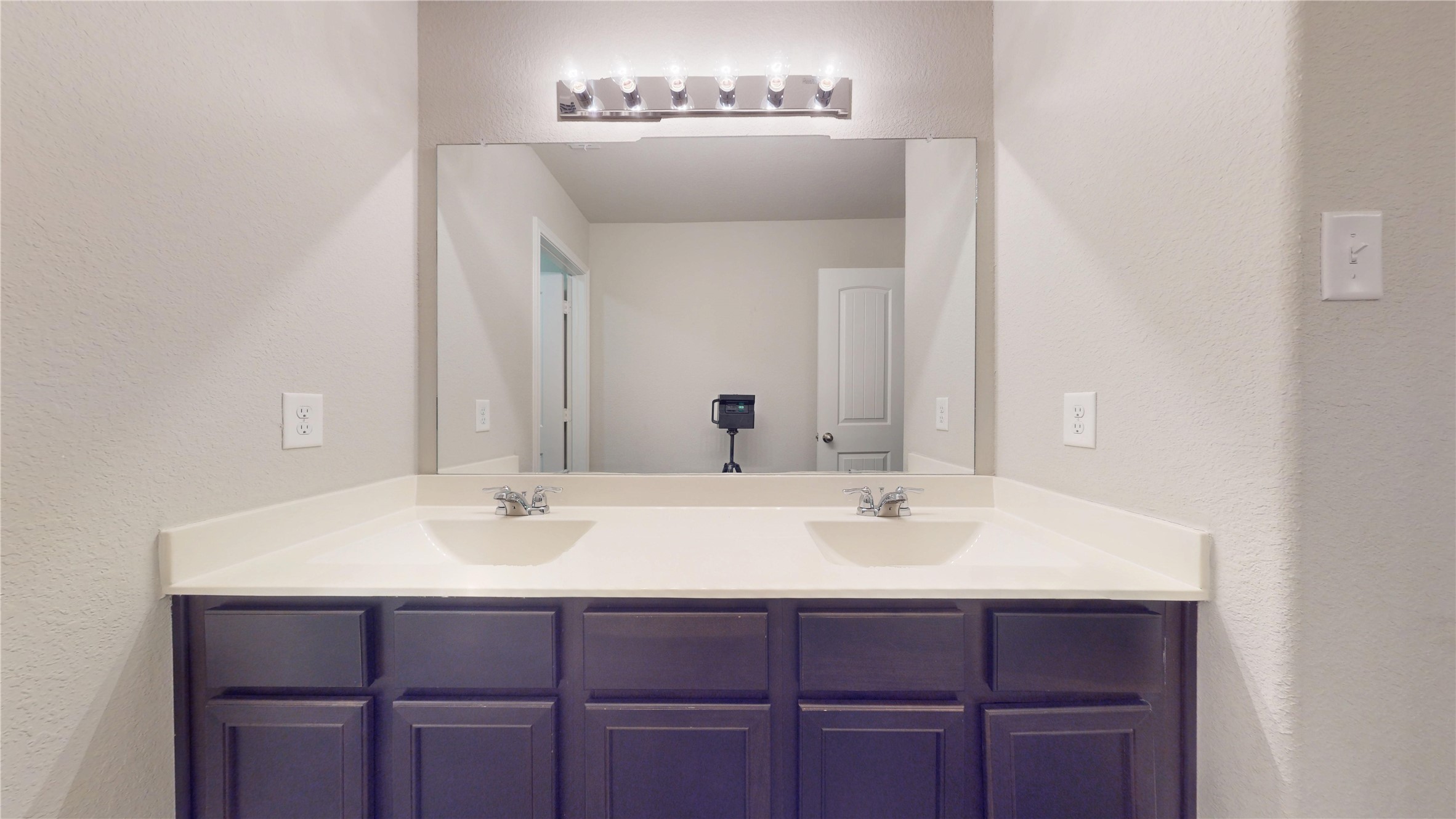 3535 Cannon Drive Conroe, TX 77301 - Photo 35 of 49 a sink with a mirror
