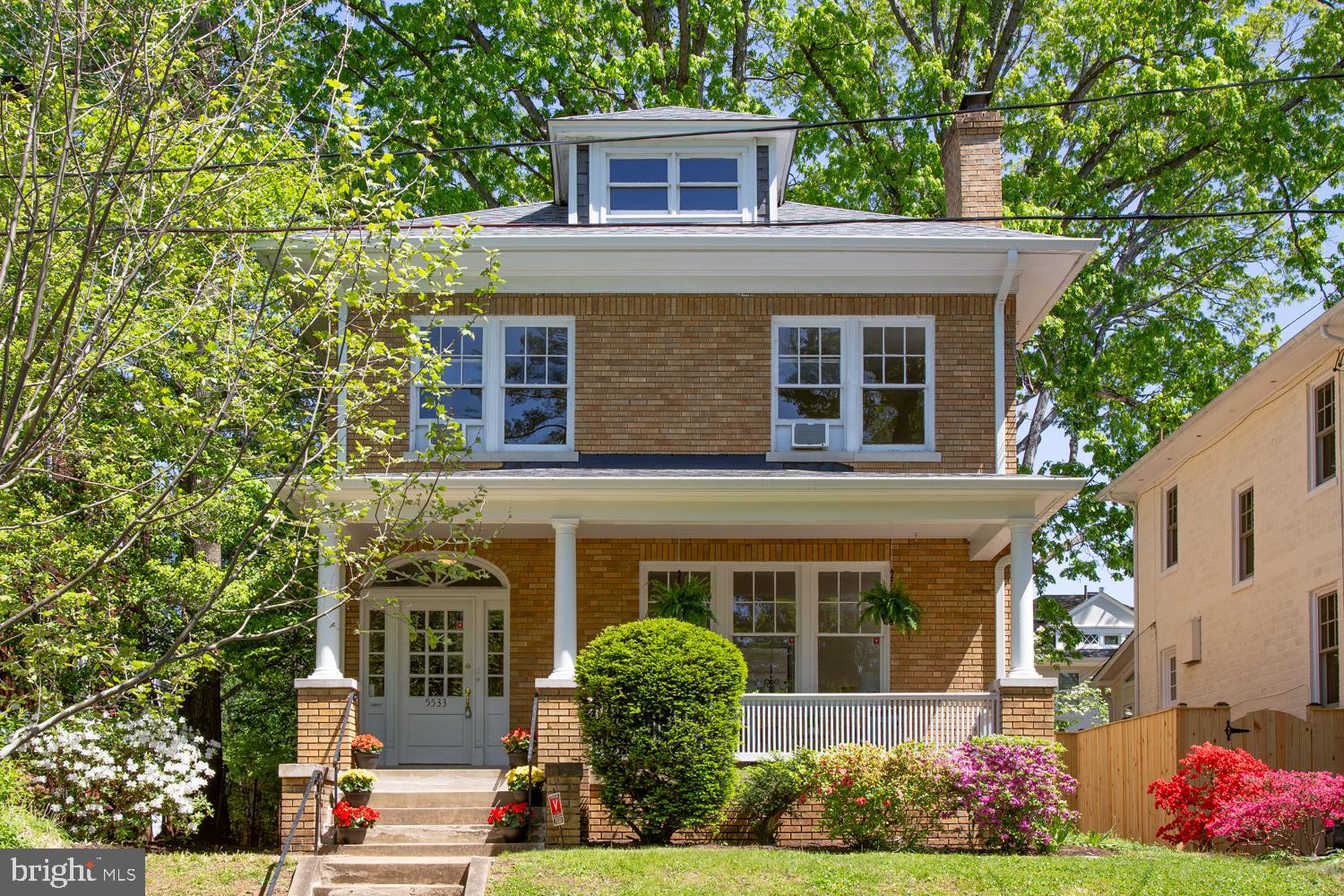 Classic c1920 Chase Chase 4 square