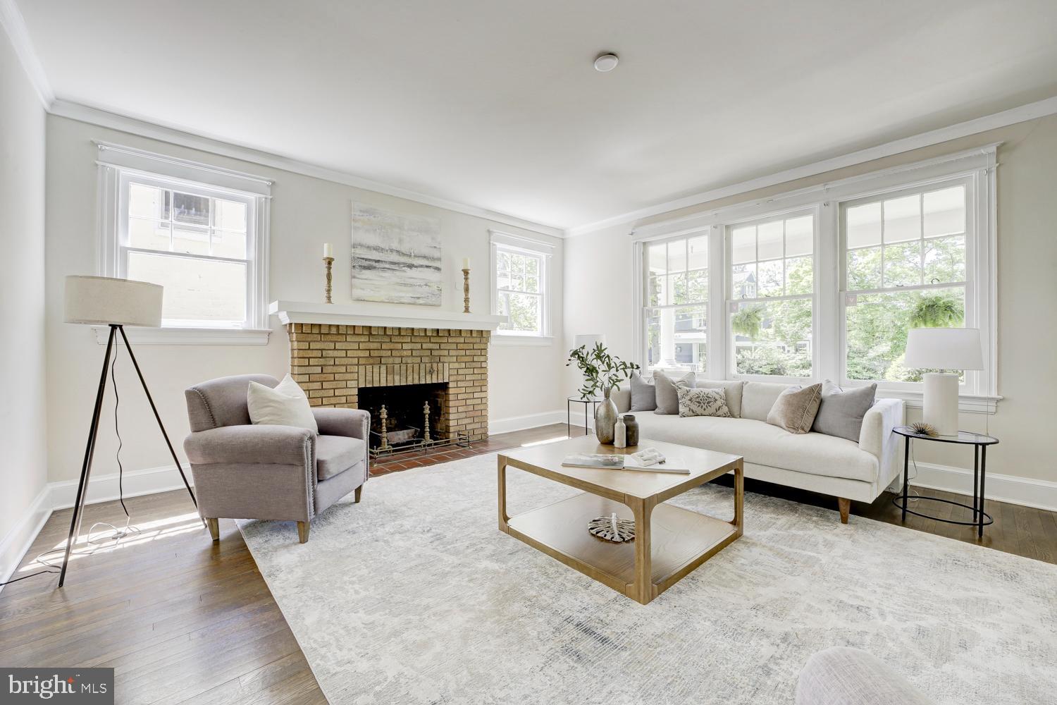 5533 33rd Street Northwest Washington, DC 20015 - Photo 11 of 47 ...