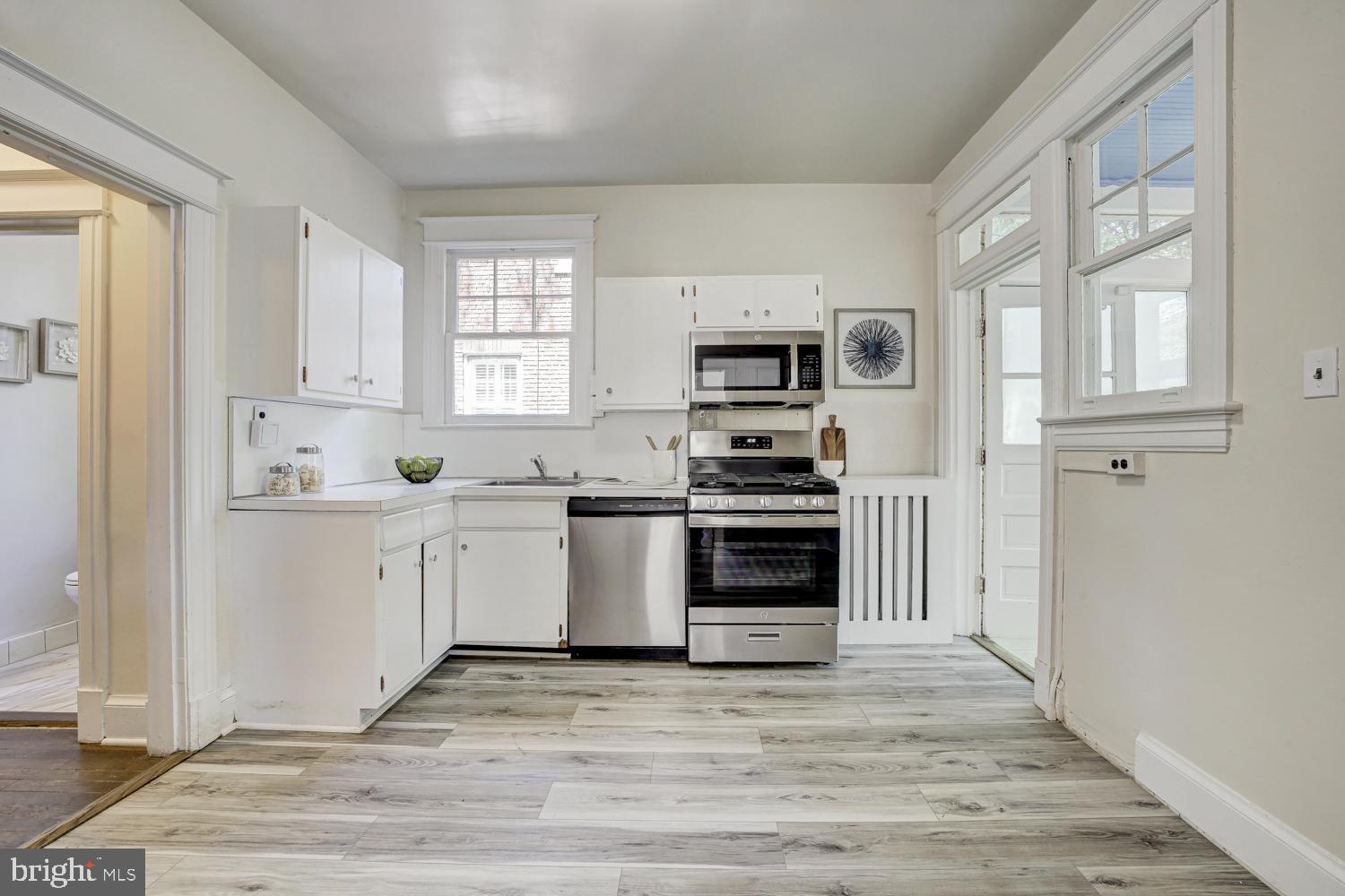 5533 33rd Street Northwest Washington, DC 20015 - Photo 23 of 47 ...