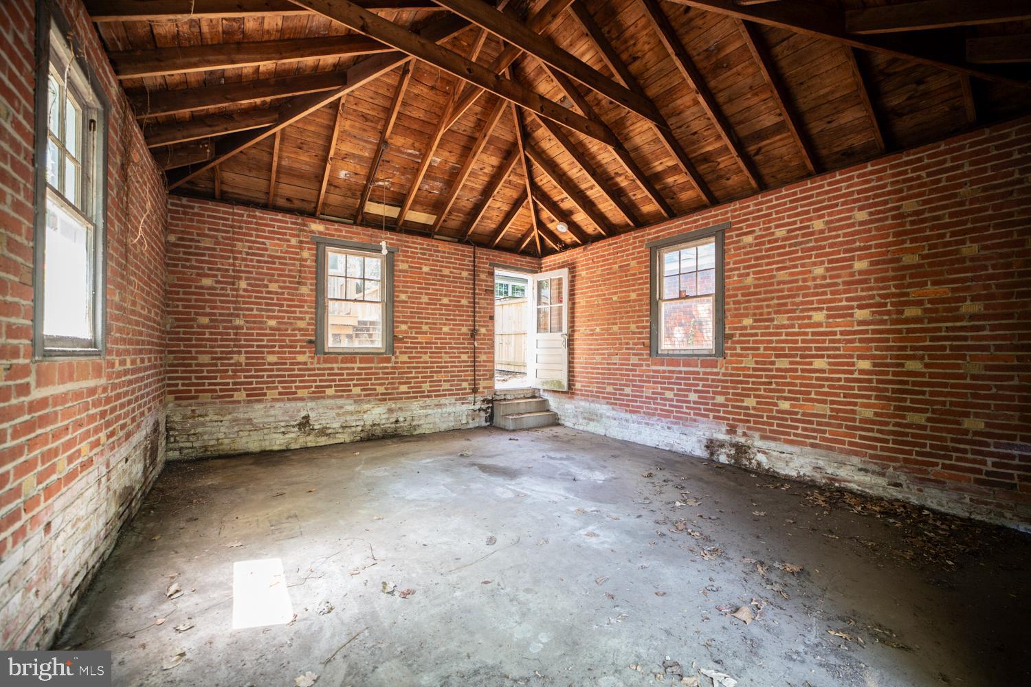 5533 33rd Street Northwest Washington, DC 20015 - Photo 47 of 47 ...