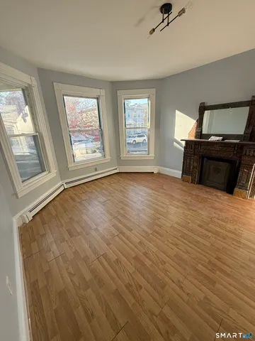 $2,500 | 240 Madison Avenue, Unit 2, Bridgeport, CT 06604