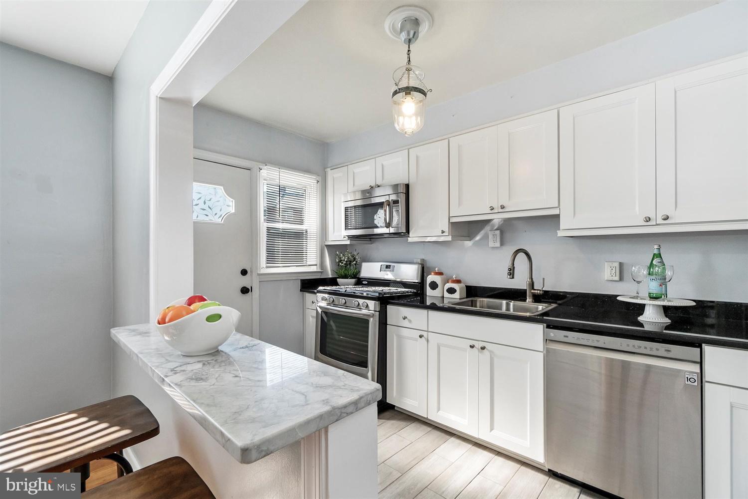 8656 Black Oak Road Baltimore, MD 21234 - Photo 12 of 32 Kitchen With Stainless Steel Appliances