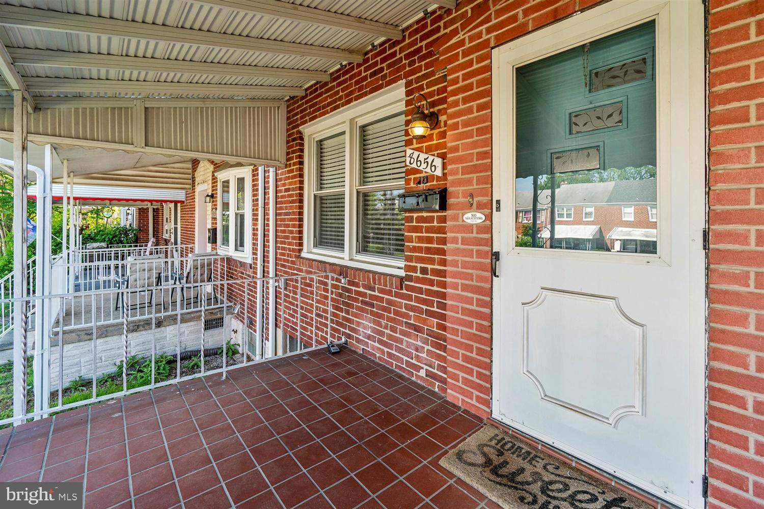 8656 Black Oak Road Baltimore, MD 21234 - Photo 3 of 32 Front Porch
