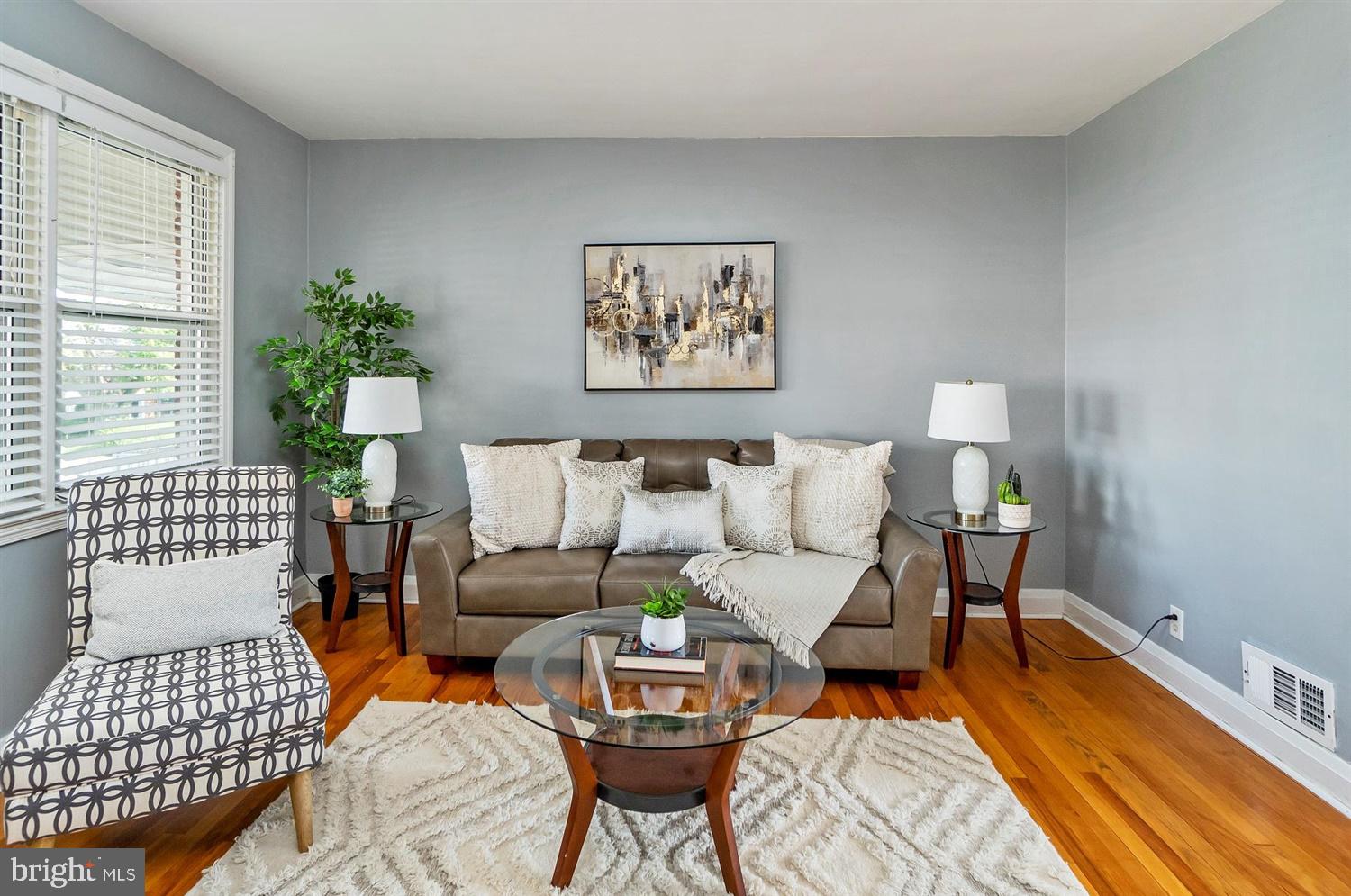 8656 Black Oak Road Baltimore, MD 21234 - Photo 5 of 32 Living Room - Gleaming Hardwood Floors
