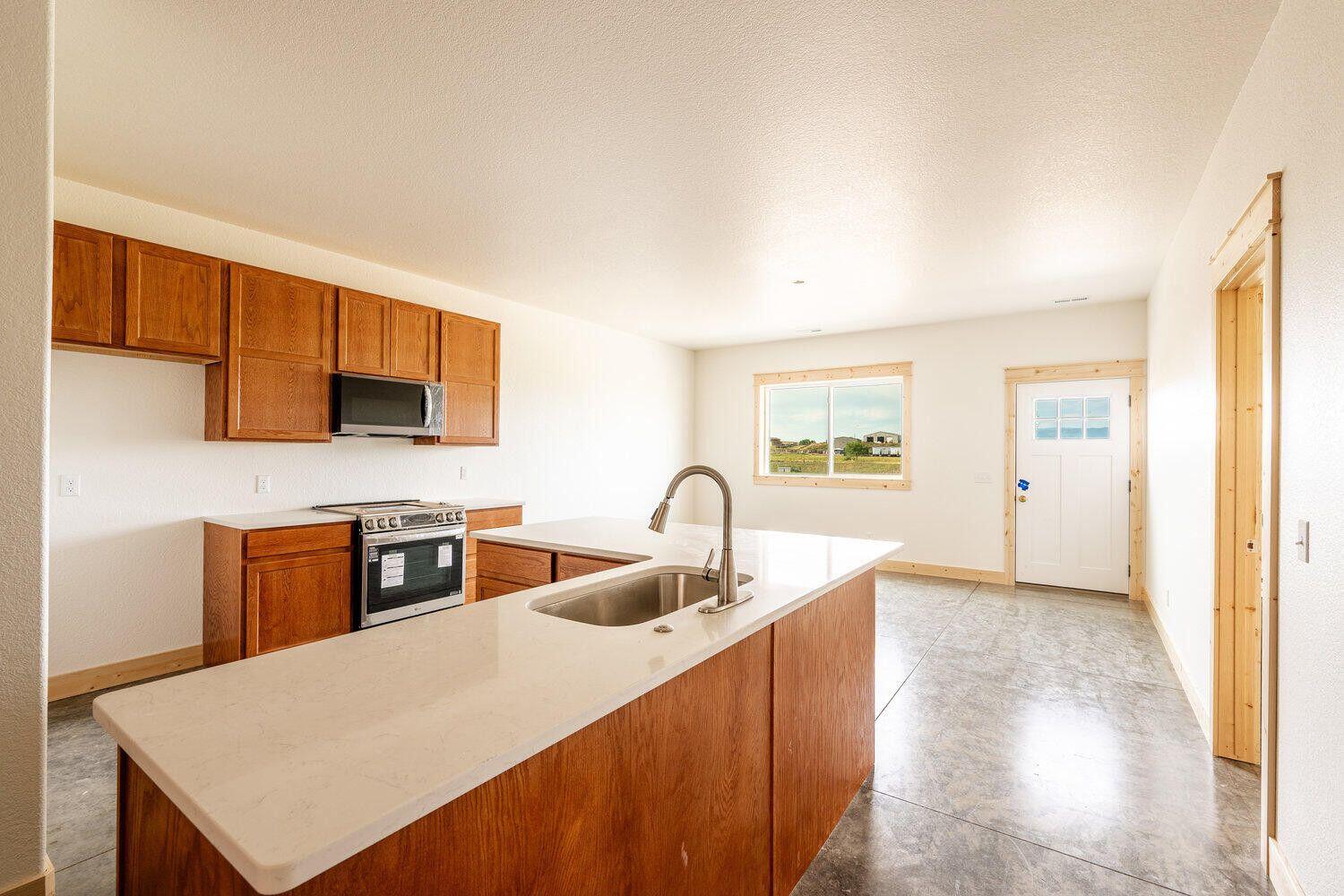 628 Valley View Drive Sheridan, WY 82801 - Photo 5 of 28 9