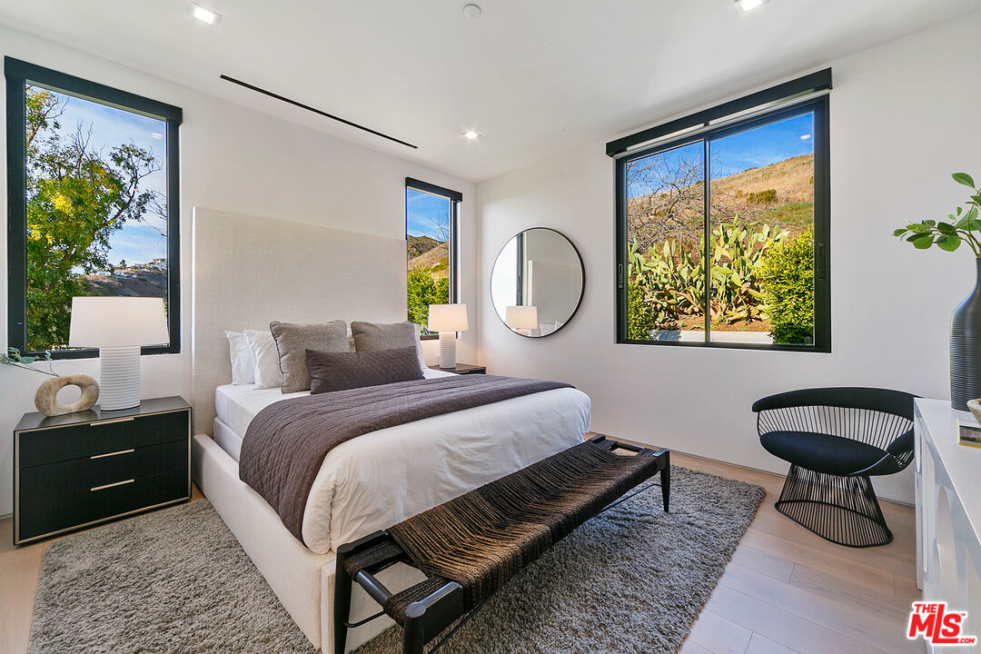 29623 Cuthbert Road Malibu, CA 90265 - Photo 47 of 54