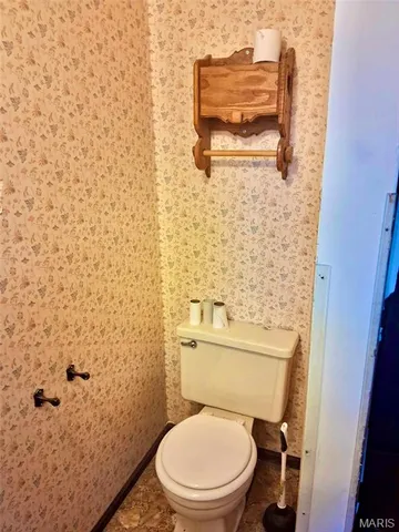 $249,900 | 20605 Highway 28, Dixon, MO 65459