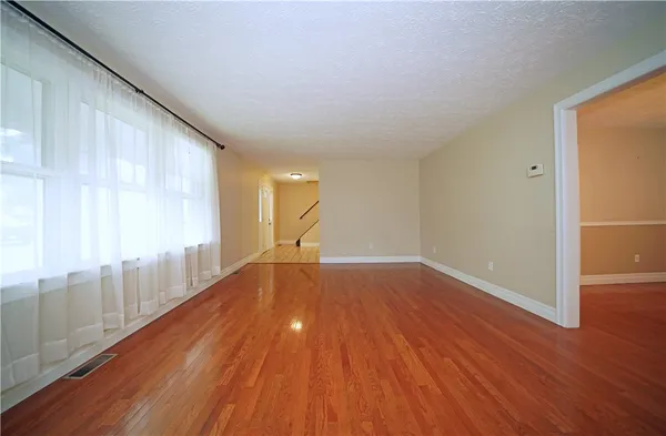 $262,500 | 7 Hancock Drive, Veteran, NY 14845