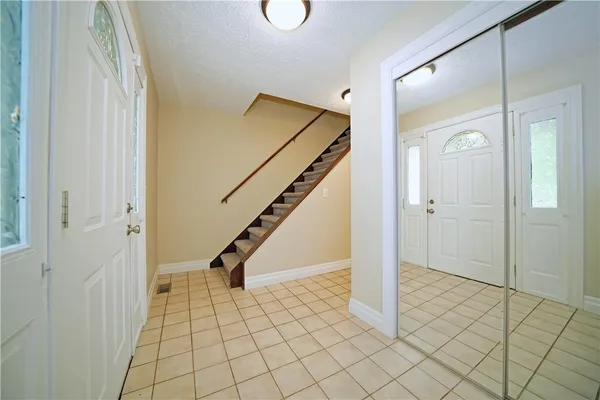 $262,500 | 7 Hancock Drive, Veteran, NY 14845