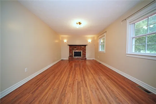 $262,500 | 7 Hancock Drive, Veteran, NY 14845