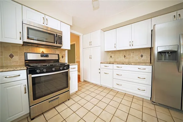 $262,500 | 7 Hancock Drive, Veteran, NY 14845