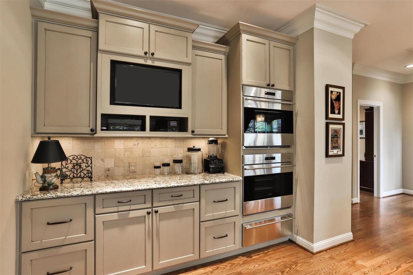826 Stable Ridge Road Kirkwood, MO 63122 - Photo 36 of 77 Gallery Image 36