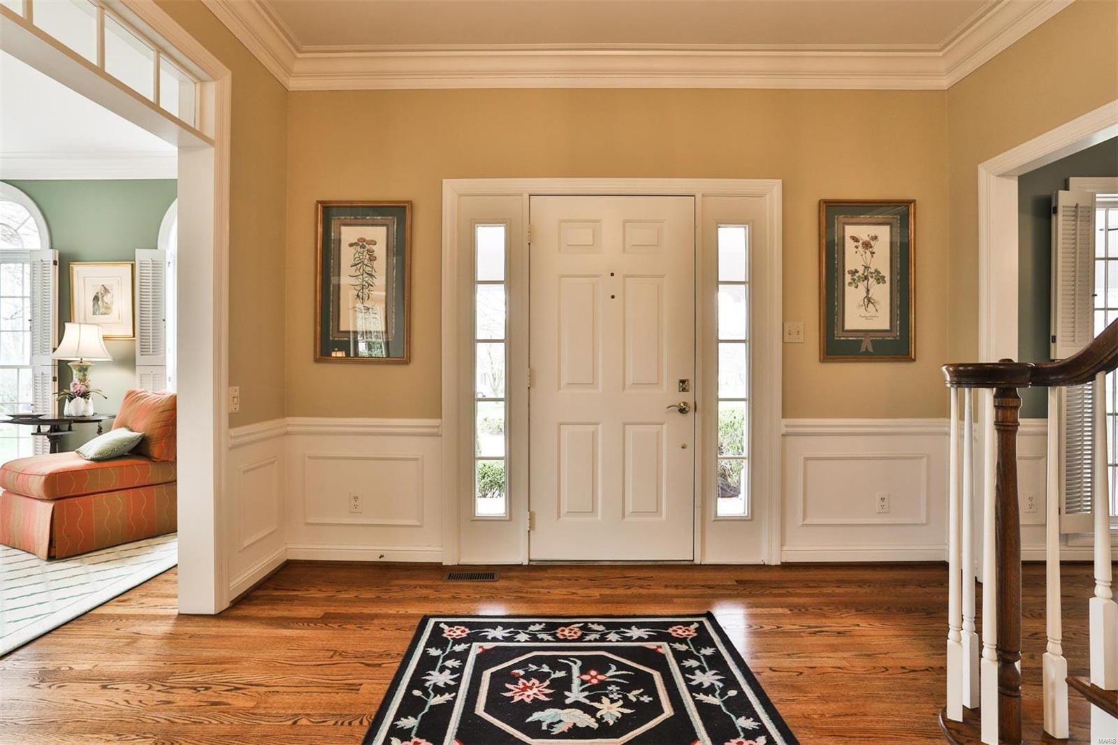 826 Stable Ridge Road Kirkwood, MO 63122 - Photo 7 of 77 Gallery Image 7