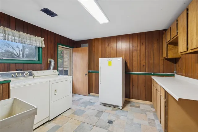 $489,000 | 5440 South Edgewood Avenue, La Grange, IL 60525