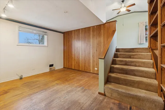 $489,000 | 5440 South Edgewood Avenue, La Grange, IL 60525