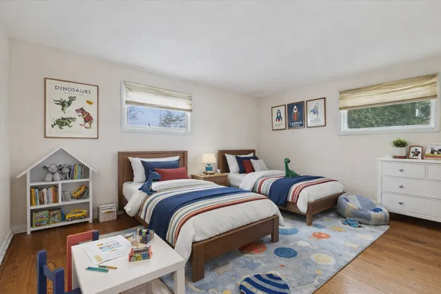 $489,000 | 5440 South Edgewood Avenue, La Grange, IL 60525