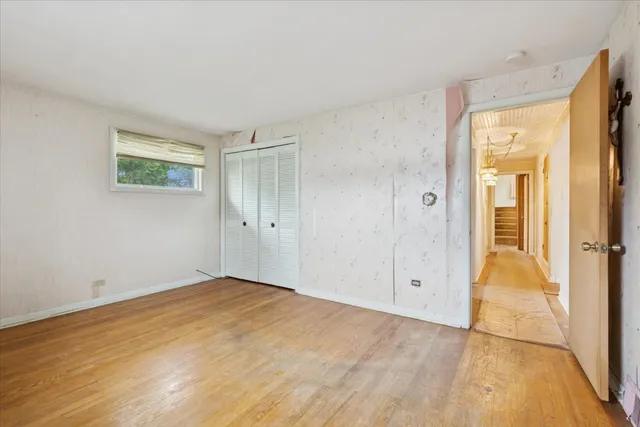 $489,000 | 5440 South Edgewood Avenue, La Grange, IL 60525