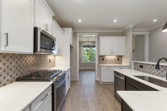 $679,900 | 3017 Sandstone Way, Hendersonville, TN 37075