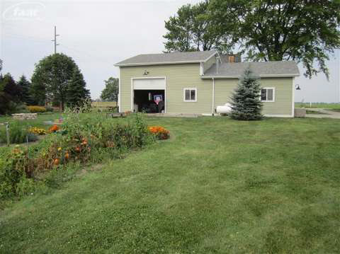 5510 French Road Unionville, MI 48767 - Photo 13 of 16 20369020-12.JPG