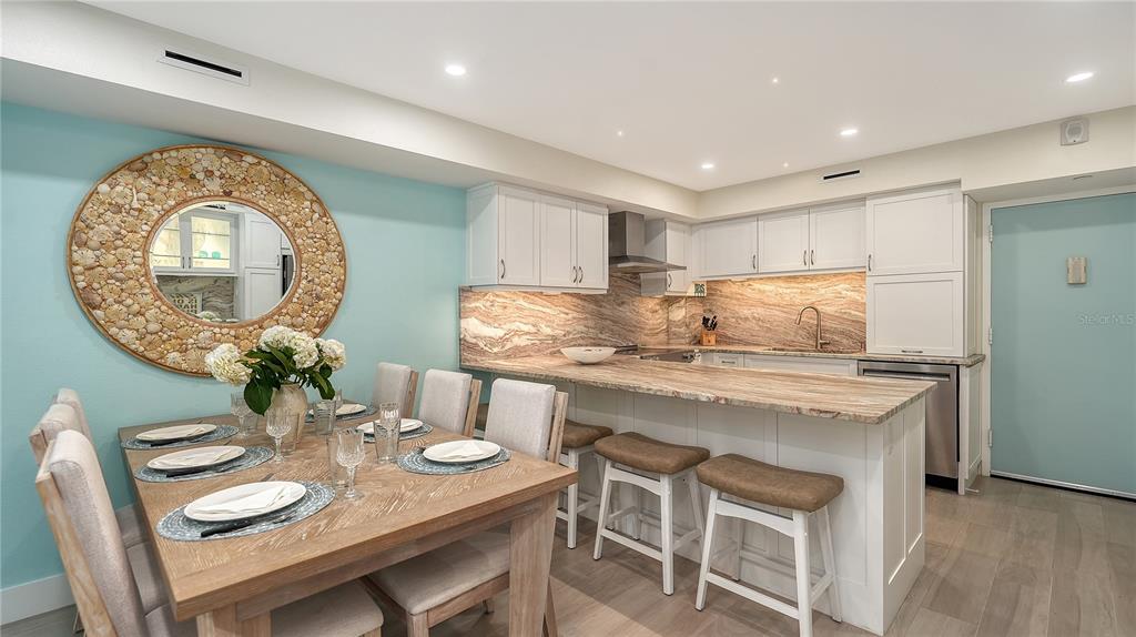 1000 Longboat Club Road, Unit 402 Longboat Key, FL 34228 - Photo 4 of 40