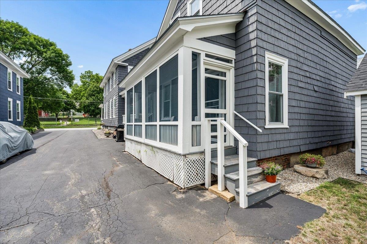 44 North Spring Street Concord, NH 03301 - Photo 43 of 59