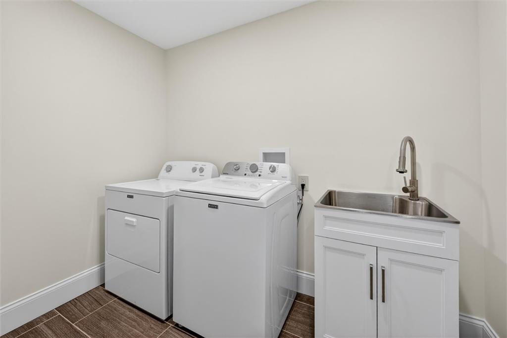 392 Stuber Road Beaver Falls, PA 15010 - Photo 36 of 48 a utility room with dryer and washer