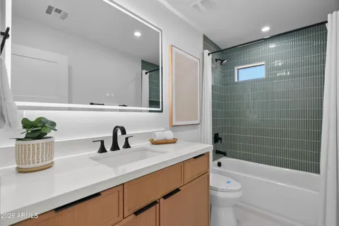$1,295,000 | 3860 East Clarendon Avenue, Phoenix, AZ 85018