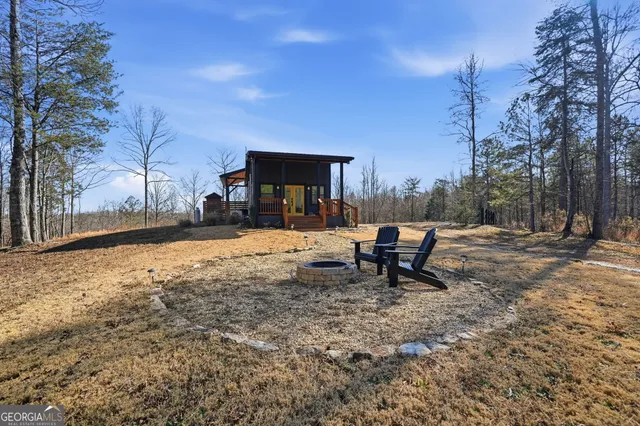 $749,900 | 300 Burbano Creekside Landing, Talking Rock, GA 30175