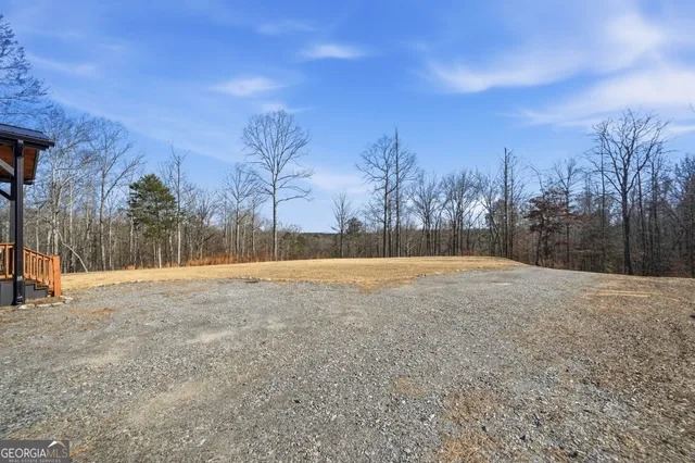 $749,900 | 300 Burbano Creekside Landing, Talking Rock, GA 30175