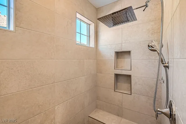 $970,000 | 130 West Fairway Road, Henderson, NV 89015