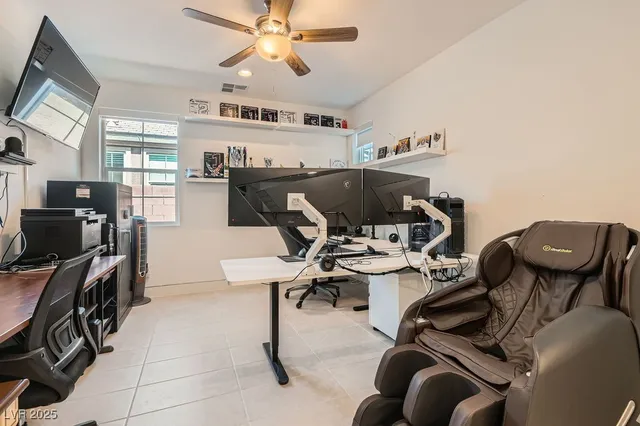 $970,000 | 130 West Fairway Road, Henderson, NV 89015