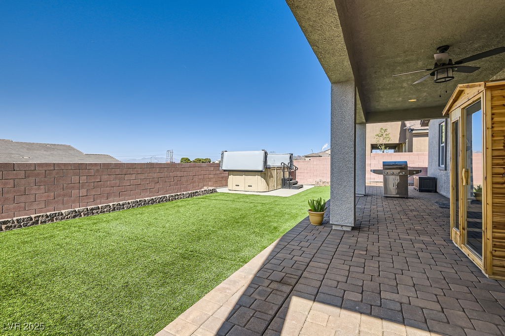 130 West Fairway Road Henderson, NV 89015 - Photo 31 of 40 Fenced backyard featuring covered patio