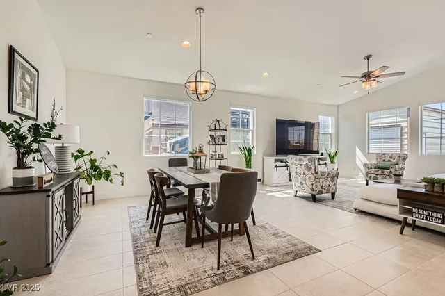 $970,000 | 130 West Fairway Road, Henderson, NV 89015