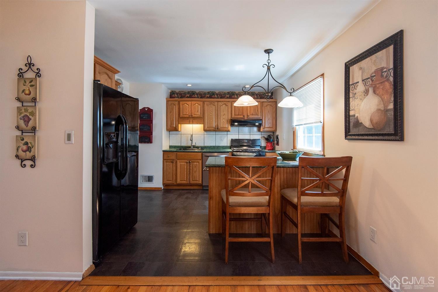 436 Halsey Road North Brunswick, NJ 08902 - Photo 5 of 25 Gallery Image 5