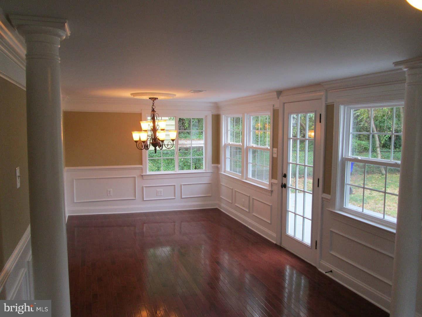1403 Gleason Street Silver Spring, MD 20902 - Photo 13 of 27 Dining Room