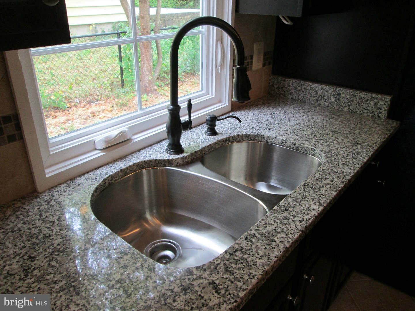 1403 Gleason Street Silver Spring, MD 20902 - Photo 4 of 27 Kitchen