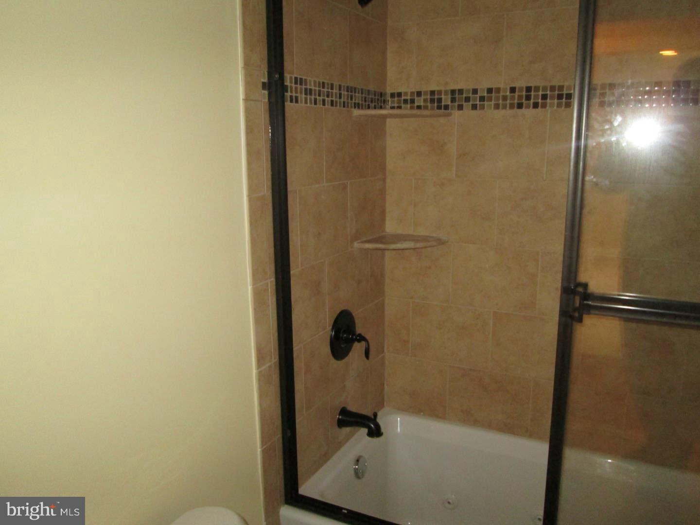 1403 Gleason Street Silver Spring, MD 20902 - Photo 7 of 27 Bath (Master)