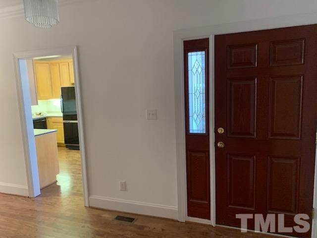 3611 Baron Monck Pass Raleigh, NC 27612 - Photo 4 of 28 Gallery Image 4