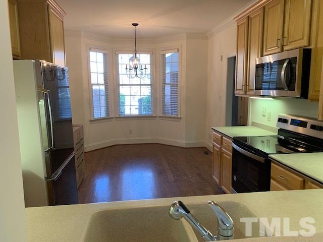 3611 Baron Monck Pass Raleigh, NC 27612 - Photo 9 of 28 Gallery Image 9