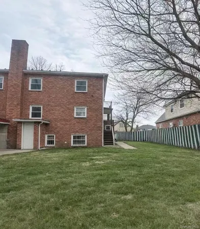 $1,550,000 | 150-43 21st Avenue | Whitestone